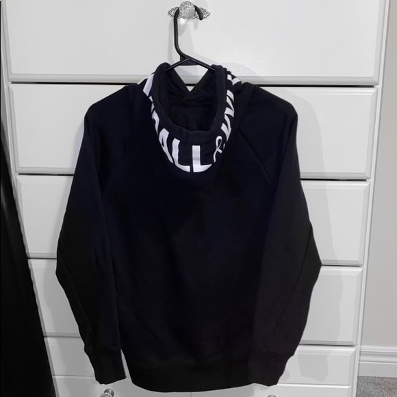 Kendall & Kylie Hoodie - Picture 3 of 5